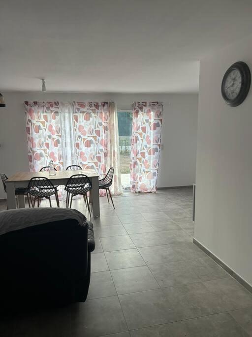 Appartement T3 Rez De Jardin Lucciana  Buitenkant foto